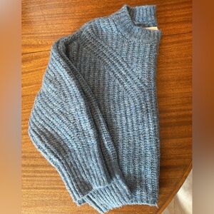 Abercrombie & Fitch Textured Blue Sweater